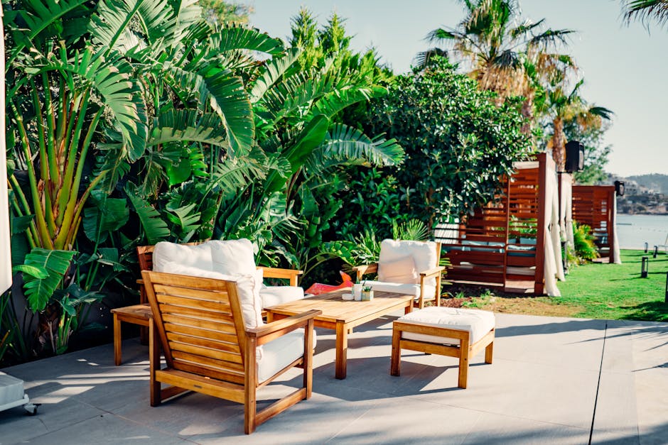 Outdoor Bar Height Stools , photo by 