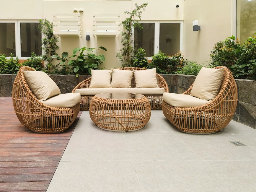 Round Teak Outdoor Dining Set